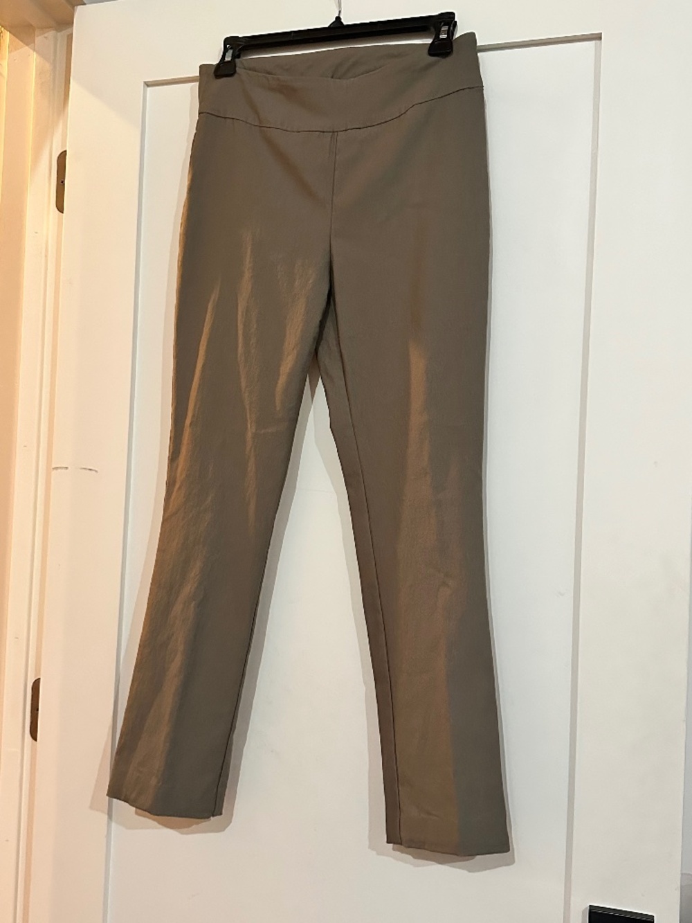 Tribal Made in Canada Women's Size 4 Trousers